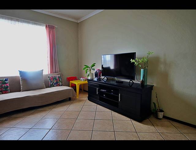 2 BEDROOM APARTMENT FOR SALE IN TERENURE